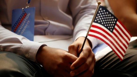 Омикрон вариантът започва да забавя икономиката на САЩ