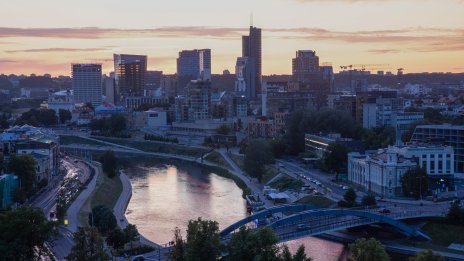 Един от европейските финтех центрове затяга хватката около криптосектора