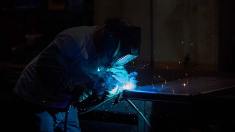 Преработващата индустрия е дала тласък на промишленото производство у нас през ноември