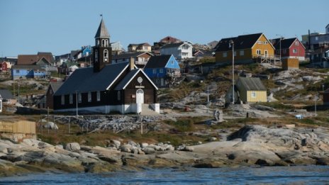 След половин век опити: Гренландия се отказва от мечтата за петрол