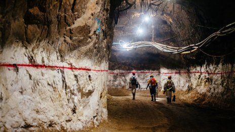 Една от най-големите златодобивни компании в света увеличава с 20% производството 