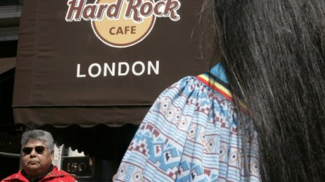 Когато Кейти Пери зазвучи в Hard Rock Cafe
