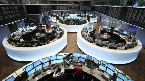 Европейските борси записаха леки повишения в последната сесия за седмицата