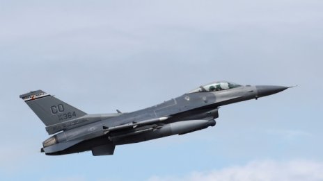 САЩ разрешиха сделката за изтребителите F-16