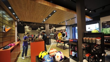 Nike успява да продаде повече спортни стоки