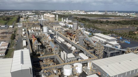 Водещ китайски производител на литий отчете първата си загуба за полугодие от 2020 г.