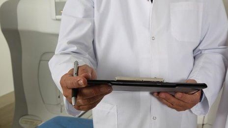 Сменен е и директорът на агенция „Медицински одит"