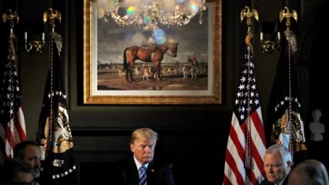 Тръмп увеличава натиска над Турция*