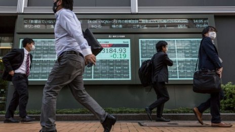 Китай поведе спадовете на пазара в Азия след поредната атака срещу гейминга