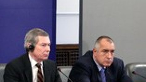 Уорлик: Българското правителство има воля за борба с наркотиците и корупцията