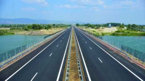 Консолидираната печалба на „Трейс“ намаля с 37% на годишна база за 2020 г.