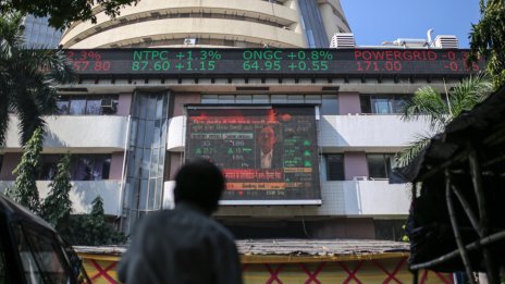 Китайските пазари се засилиха след по-силните от очакваното данни за икономическия растеж