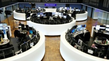 Новото напрежение между САЩ и Китай повлече надолу европейските борси