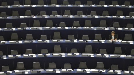 Евродепутатите одобриха българка за Европейската сметната палата 