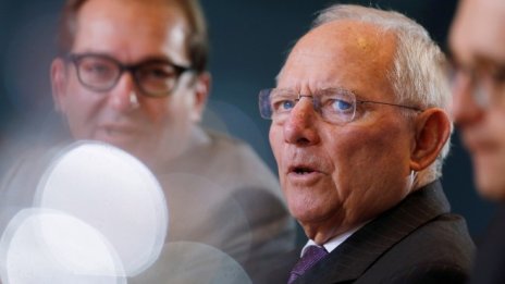 Шойбле: ЕЦБ трябва да започне да затяга паричната политика от тази година