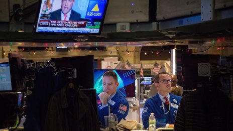 Силният отчет на Microsoft оцветява в зелено технологичният индекс Nasdaq*