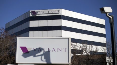 Акциите на Valeant се сринаха с 51% във вторник