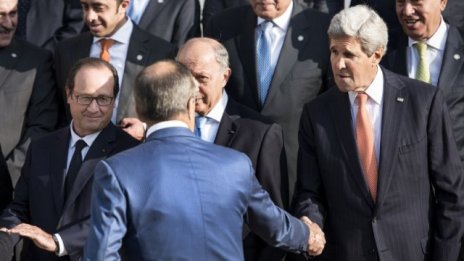 Лавров и Кери отново са обсъдили ситуацията в Украйна