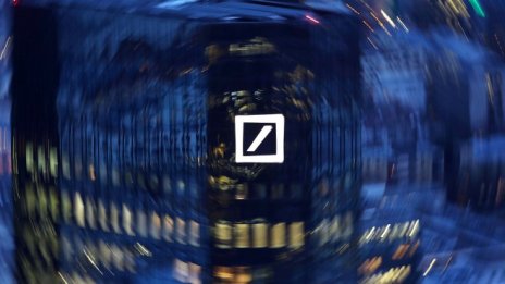 Берлин разследва плащания на Deutsche Bank за саудитски кралски съветник