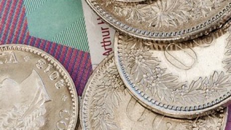 Швейцарският франк продължава да поскъпва