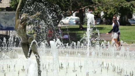 До дни България влиза в оранжевата зона, затягат контрола