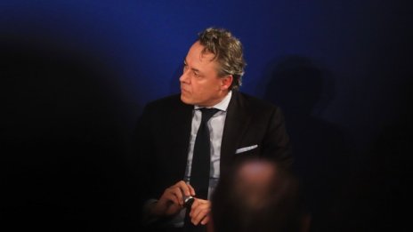 Печалбата на UBS скача със 120% през последното тримесечие