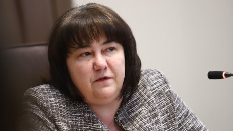 Велкова: Не се отказваме от еврозоната, новата ни цел е да се присъединим от 1 юли 2024 г.