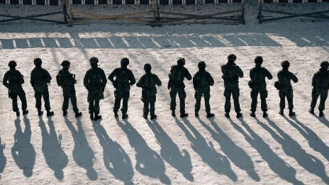 Военните разходи в света достигнаха рекорд със засилването на несигурността