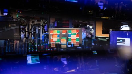 S&P 500 и Nasdaq изпращат най-лошия си месец от началото на пандемията