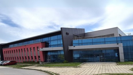 Чешката CTP отдаде над 16 хил. кв. м логистични площи в София на Box Now и "Амперел"