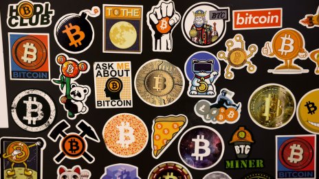 Искате да сте "сертифициран криптоексперт"? Нужни са ви 11 часа и 229 долара