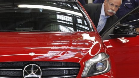 Daimler вярва в концепцията си за малък автомобил 