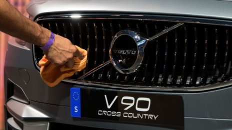 Задава се V-образно икономическо възстановяване