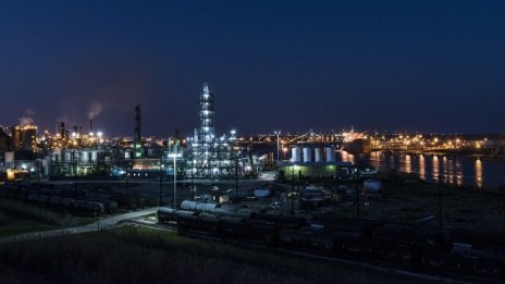 Бизнес климатът продължава да се подобрява