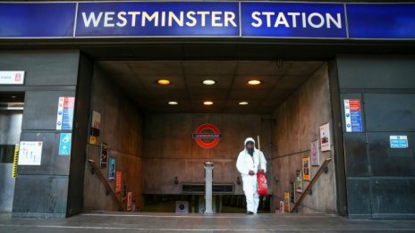 Великобритания вече е втора в Европа по брой на загиналите от коронавирус