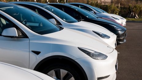 Tesla втора употреба заливат пазара в Нидерландия