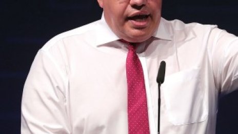 Германия: Няма да допуснем разпродаване на икономиката ни