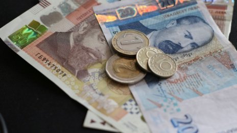 Бюджетните актуализации влязоха в Народното събрание