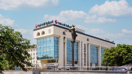 Fitch потвърждава рейтинга на УниКредит Булбанк на 'BBB' със стабилна перспектива