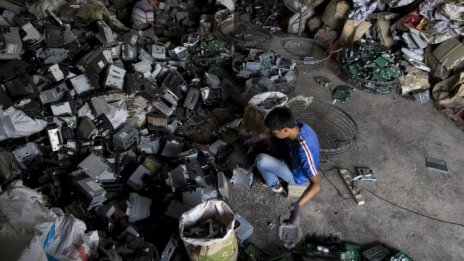 Отчаяната за пари Венецуела намира изненадващо спасение в Турция