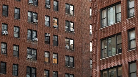 Все повече собственици на жилища в САЩ са "под водата"