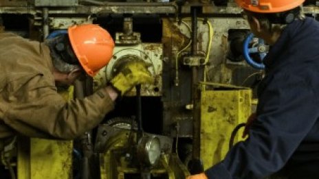 ЕС и САЩ вземат на мушка "мръсната" стомана от Китай