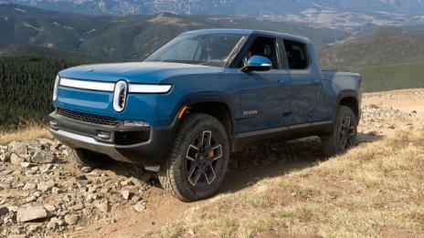 Amazon разкри, че държи 20% от Rivian