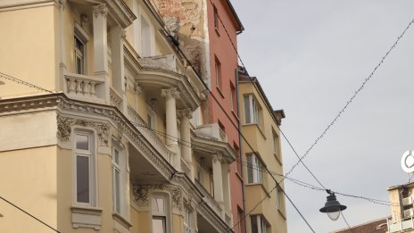 Експерти: Санирането не бива да е кампанийно, нужна е постоянно действаща програма