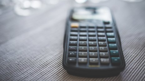 Хедж фондовете са привлекли рекордни средства през първото полугодие