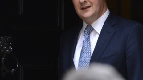 Озбърн ще защитава програмата си за икономии пред МВФ