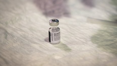 Печалбата на Pfizer надхвърли очакванията