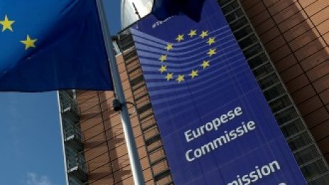 ЕК: Инвестициите са слаби, но макроикономическите дисбаланси намаляват