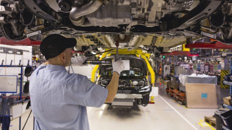 Строгите правила за търговия с ЕС могат да доведат до затваряне на британски автозаводи 