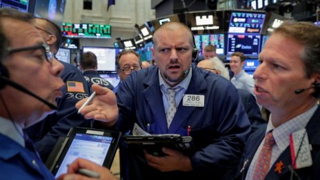 Dow отбеляза най-големия си спад от началото на януари